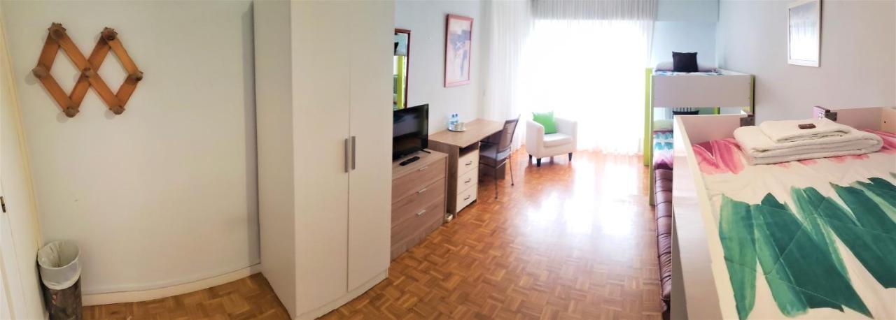 Pension Pamplonabeds ภายนอก รูปภาพ